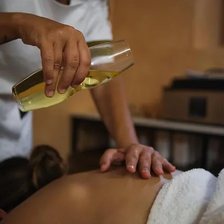 Regina Bianca - Camere, Suite&spa - Affittacamere
